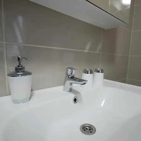 Holiday home Fuer 4 Personen Ca 40 Qm In Nenadici, Kvarner Bucht Krk