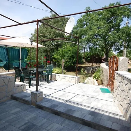 Fuer 4 Personen Ca 40 Qm In Nenadici, Kvarner Bucht Krk *