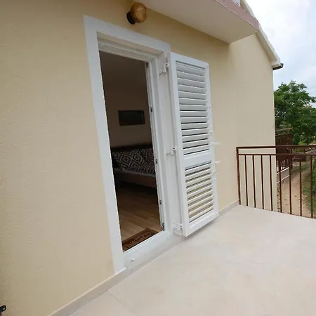 Holiday home Fuer 4 Personen Ca 40 Qm In Nenadici, Kvarner Bucht Krk *