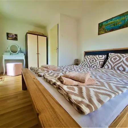 Holiday home Fuer 4 Personen Ca 40 Qm In Nenadici, Kvarner Bucht Krk Bajcici