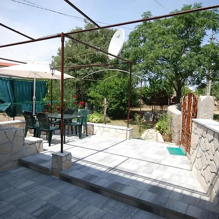 Fuer 4 Personen Ca 40 Qm In Nenadici, Kvarner Bucht Krk Holiday home